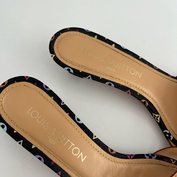Auth VTG LOUIS VUITTON Heels - Picture 5 of 7